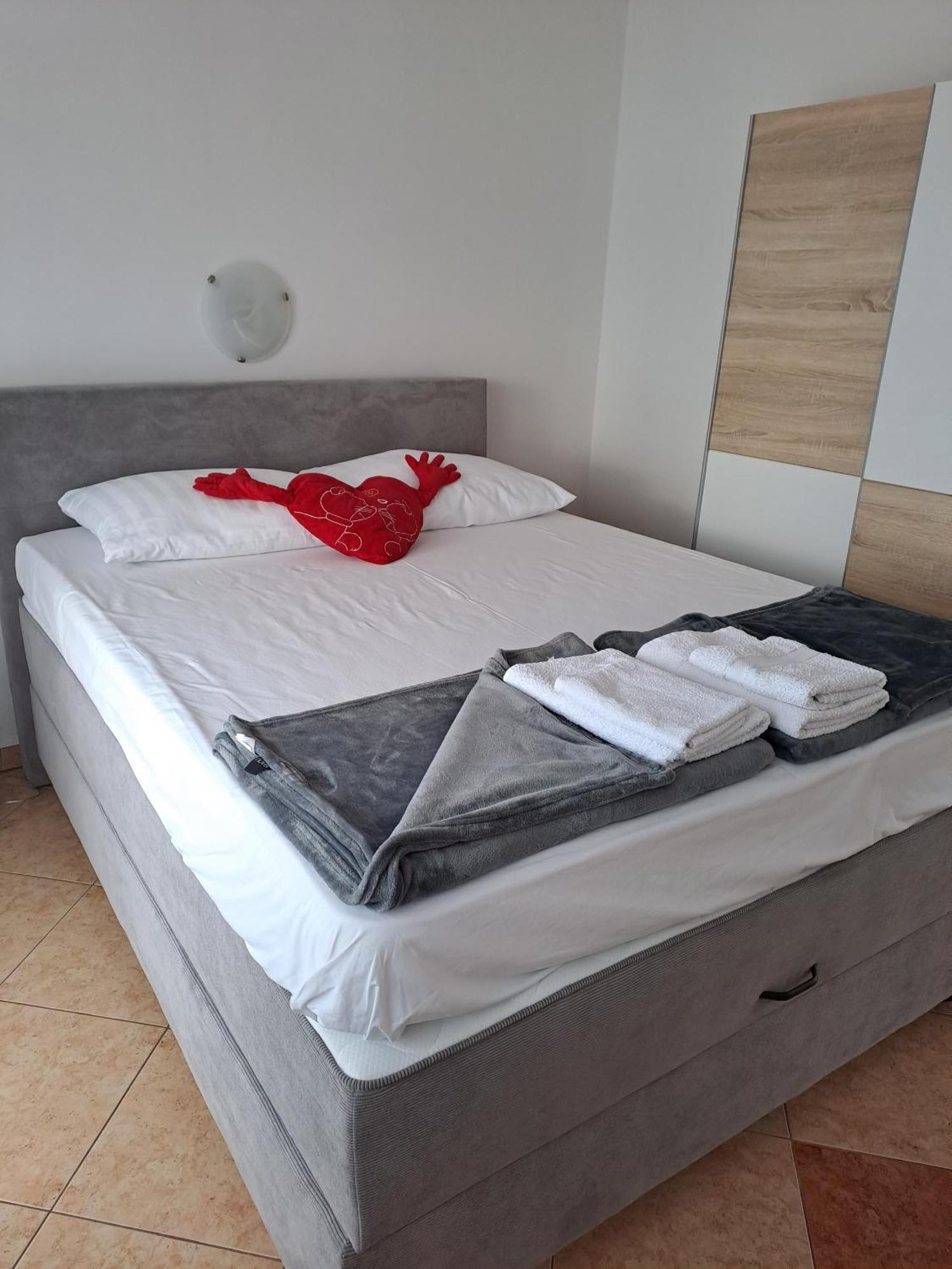 Apartments By The Sea Dramalj, Crikvenica - 2376 Chambre photo